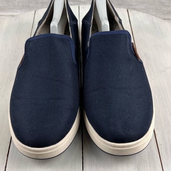 491hepb OLukai KAHU blue and off white slip on loafers men\'s 11.5 main image 6